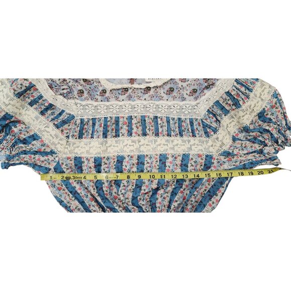 Stellah Size Small Floral Victorian Print Mixed Lace Trim Puff Sleeve Dress - Picture 8 of 12